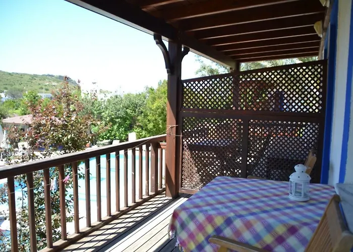 Paradise Lägenhetshotell Gümüşlük
